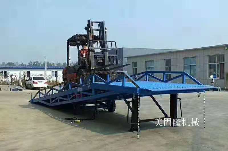 白杨移动式登车桥价格