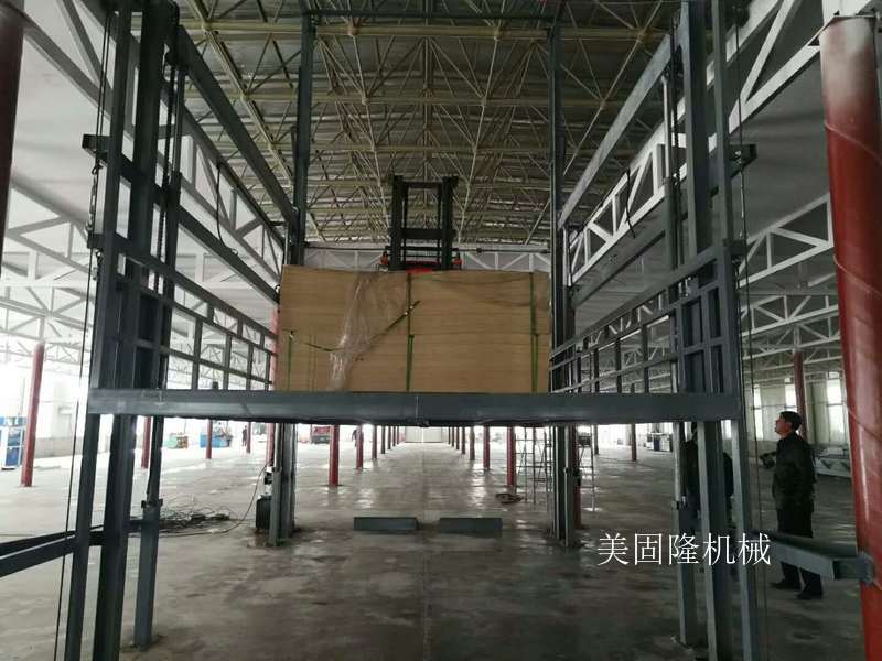 白杨导轨式升降机厂家