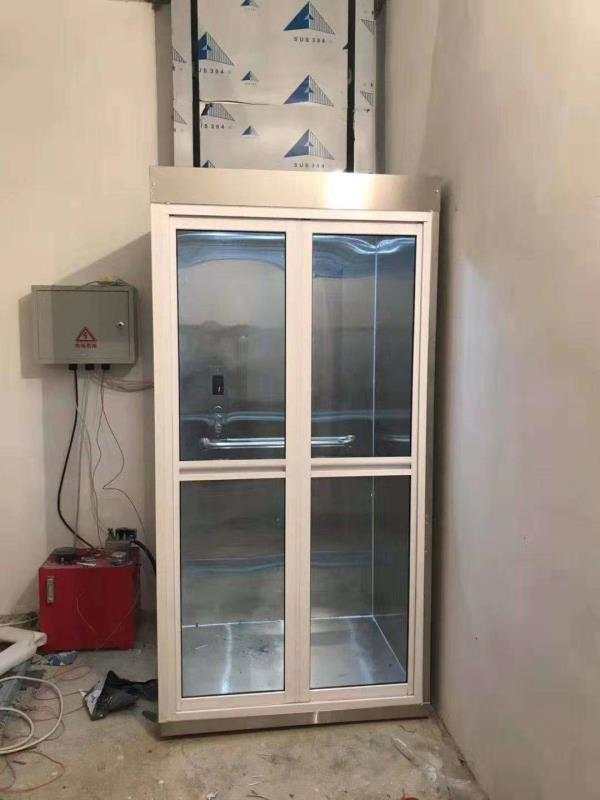 白杨家用小型电梯